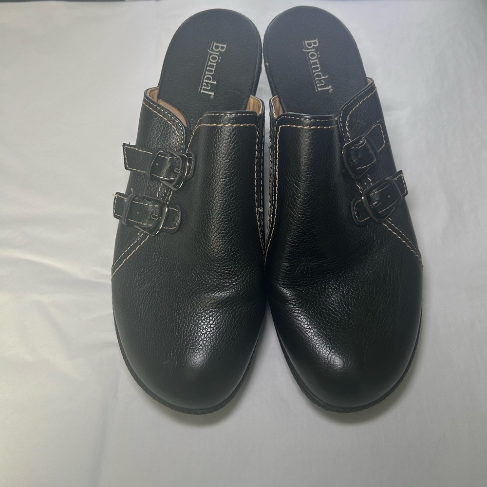 Bjorndal Traveler Jessie size 8 black leather heeled clog shoes